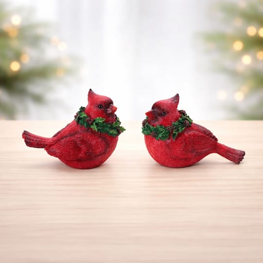 Melrose Red Cardinal Bird with Wreath Figurine Set